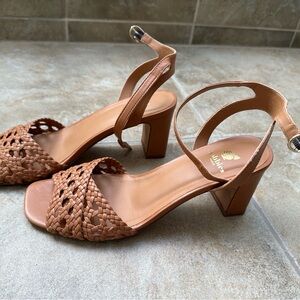 Bobbies leather sandals with small heels. Size 39.
